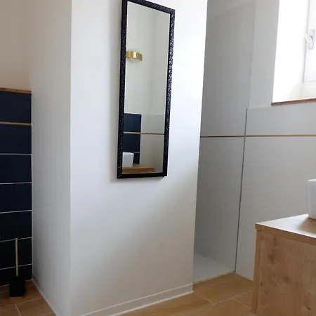 Les Hauts De Malirat