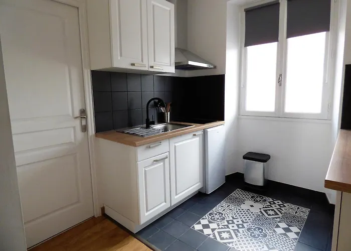 Les Hauts De Malirat فندق مبيت وإفطار Capdenac-Gare