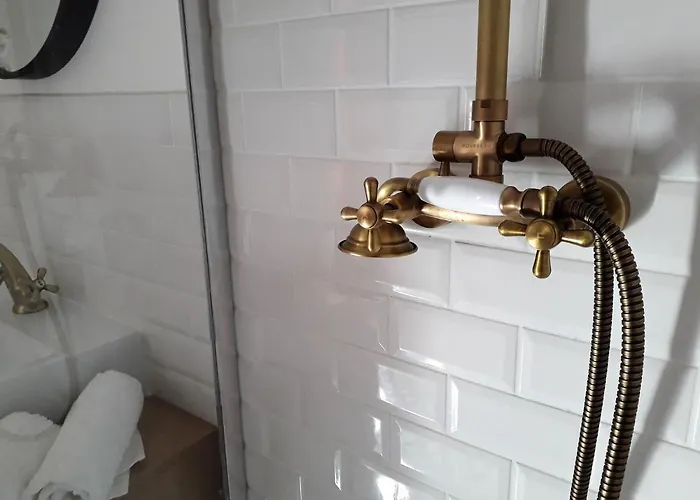 فندق مبيت وإفطار Les Hauts De Malirat