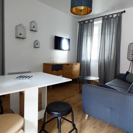 Bed & Breakfast Les Hauts De Malirat 2*