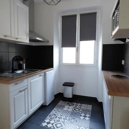 Les Hauts De Malirat לינה וארוחת בוקר Capdenac-Gare