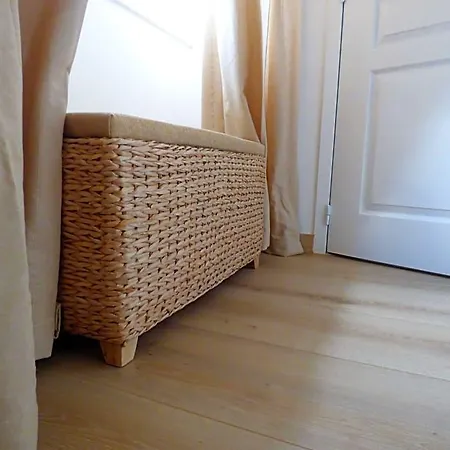 Les Hauts De Malirat Bed & Breakfast 3*